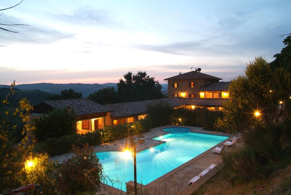 Le Torracce Agriturismo Olistico Hotel Valfabbrica Eksteriør billede