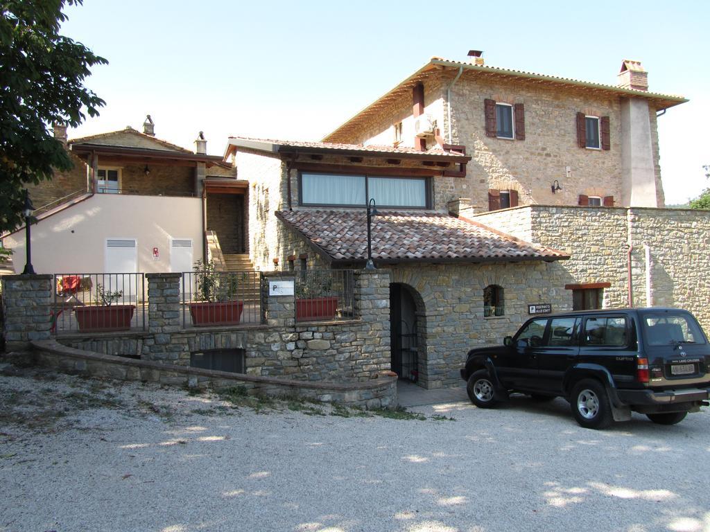 Le Torracce Agriturismo Olistico Hotel Valfabbrica Eksteriør billede