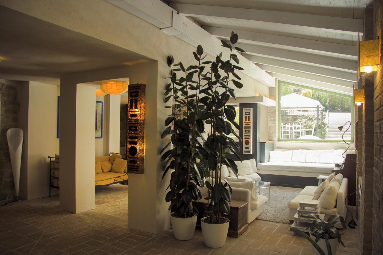 Le Torracce Agriturismo Olistico Hotel Valfabbrica Eksteriør billede